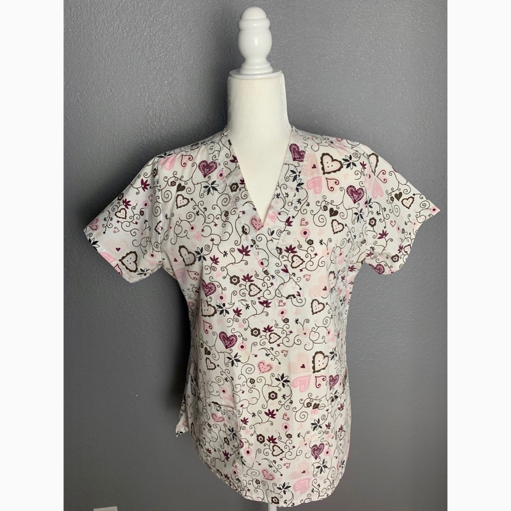 BUNDLE & SAVE ❗️❗️❗️SCRUB TOP